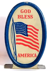 VTG 1940 CRACKER JACK FLAG GOD BLESS AMERICA OVAL METAL STAND-UP - Picture 1 of 3