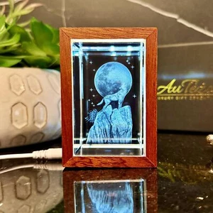 Wolf Gift Home décor 3D Laser Engraved K9 Glass Crystal Figurine for Wolf L - Picture 1 of 7