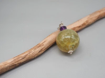 Lindgrüner Achat Kugel Anhänger mit lila Amethyst, 925 Silber - Bild 1 von 3