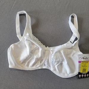 Playtex Secrets Bra Underwired 34C White Style 4422 4-Way Support N.W.T - Picture 1 of 7