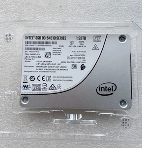Intel 1.92TB SSD D3-S4510 SATA 6Gb/s 2.5" Internal SSD SATA III SSDSC2KB019T801 - Afbeelding 1 van 2