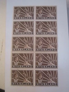 1942 NYASALAND SCOTT #54A MINT STAMP BLOCK OF 10 STAMPS - ALL MINT - OFC-C - Picture 1 of 2