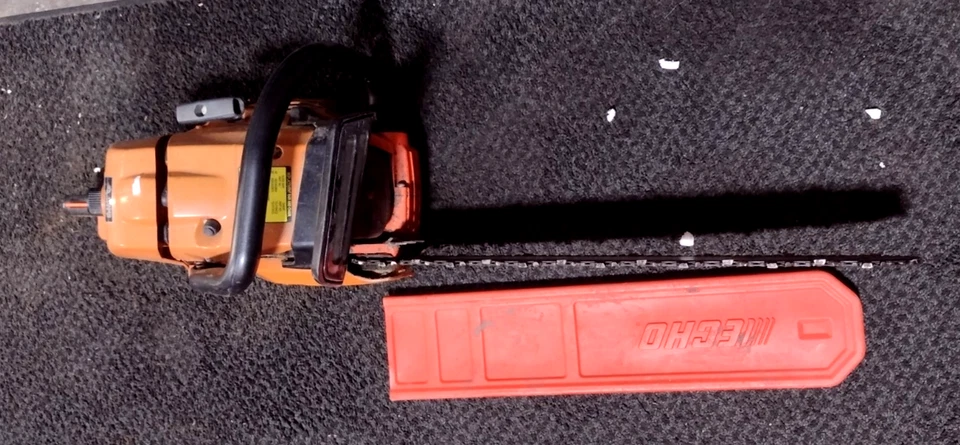 Echo Timberwolf  CS-590 - Gas Chainsaw w/ 20" Blade - Image 1 of 4