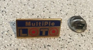 Pin's FDJ Loto multiple rouge et bleu - Picture 1 of 1
