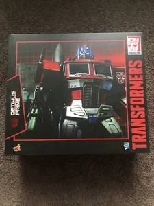 1/6 Scale Hot Toys Transformers Optimus Prime Starscream Version - Picture 1 of 5