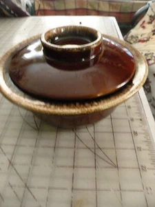 VTG HULL POTTERY CRESTONE "OVEN PROOF USA" BROWN DRIP GLAZE DISH w/LID USA - Picture 1 of 5