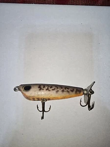 Vintage Crankbait Antique Wood Fishing Lure Tackle Paint Early 3" - Picture 1 of 9