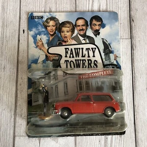 Nuevo en Paquete Cardado Corgi Classics Basil Fawlty Towers Coche Rojo/John Cleese/Rama Sin DVD - Imagen 1 de 7