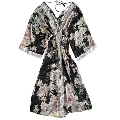 Band of Gypsies Women's M Black Pinks Floral Print Boho Sheer Long Duster Kimono - Image 1 of 4