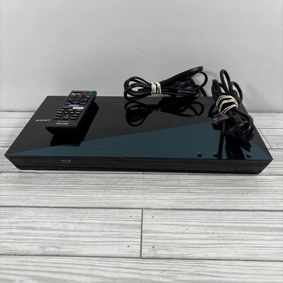 Reproductor de DVD Sony BDP-BX510 3D BluRay Wi-Fi con HDMI y control remoto PROBADO Foto 1 de 4