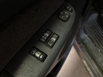 Interruptor de puerta delantera del conductor maestro del conductor para camioneta Sierra 1500 00-02 226062 Foto 1 de 4