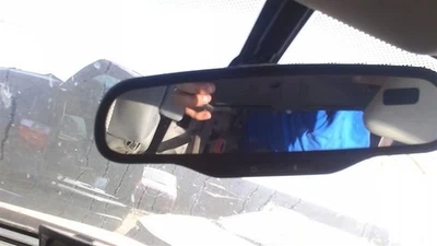 Espejo retrovisor con atenuación automática Opt DD8 se adapta a 07-08 HHR 25710969 Foto 1 de 4