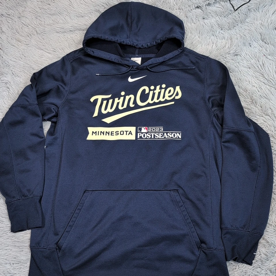 Minnesota Twins Sweatshirt Mens L Blue Hoodie MLB Baseball Pocket Nike Athletic  - Image 1 of 4