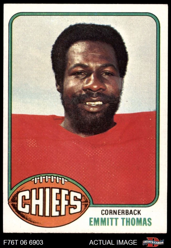 1976 Topps #216 Emmitt Thomas Chiefs HOF Bishop 7 - NM - Image 1 of 1