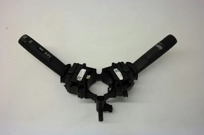 Interruptor montado en columna limpiaparabrisas señal de giro Chevrolet Cruze 2011-16  Foto 1 de 4