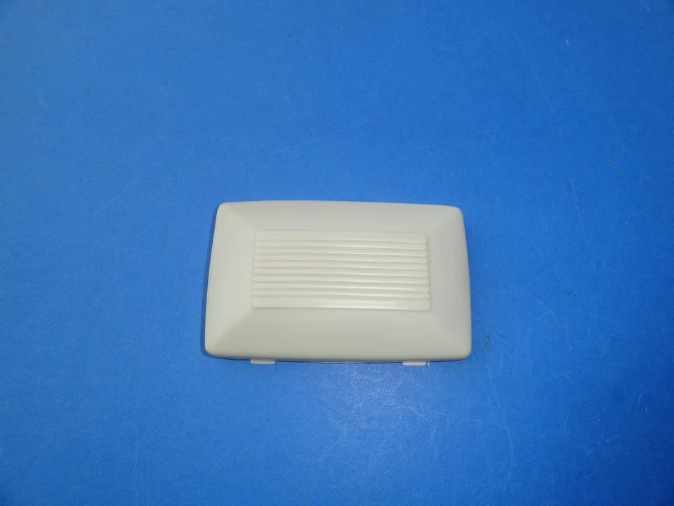 1970 CHEVROLET MONTE CARLO DOME LIGHT LENS -NEW-TRIM PARTS-USA MADE Foto 1 de 3