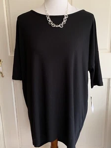 LuLaRoe Irma Tunic Small Solid Black Knit Poly/Spandex Blend - Picture 1 of 6