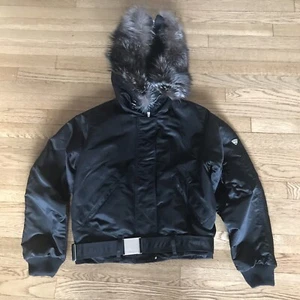 POSTCARD Size US8 IT44 Black Jacket Fur Collar Belted Ski Or Casual - Picture 1 of 10