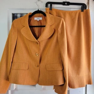 Le Suit Essentials Women's Orange Button Front Long Sleeve Skirt Suit Size 10 - Foto 1 di 6