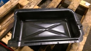 Orginal Audi 4D0867706 Batterie Verkleidung Abdeckung S8 D2 4D  - Picture 1 of 2