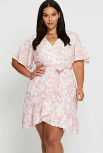 YOU AND ALL - BNWT - Floral Wrap Style Dress Plus Size 20 - Picture 1 of 4