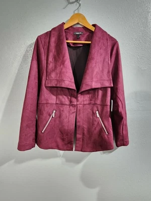 Chaqueta estilo moto Torrid 3 ciruela púrpura imitación gamuza 3x para mujer talla grande informal Foto 1 de 4