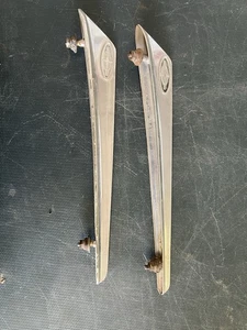 B502. 1963-1964 Ford Galaxie 500 Fender Trim - Picture 1 of 4