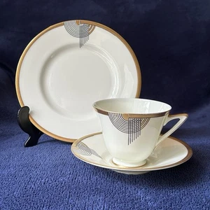 Royal Doulton Tango V1481 Gold Tea Trio 1930s Vintage Art Deco Cup Saucer Plate - Picture 1 of 19