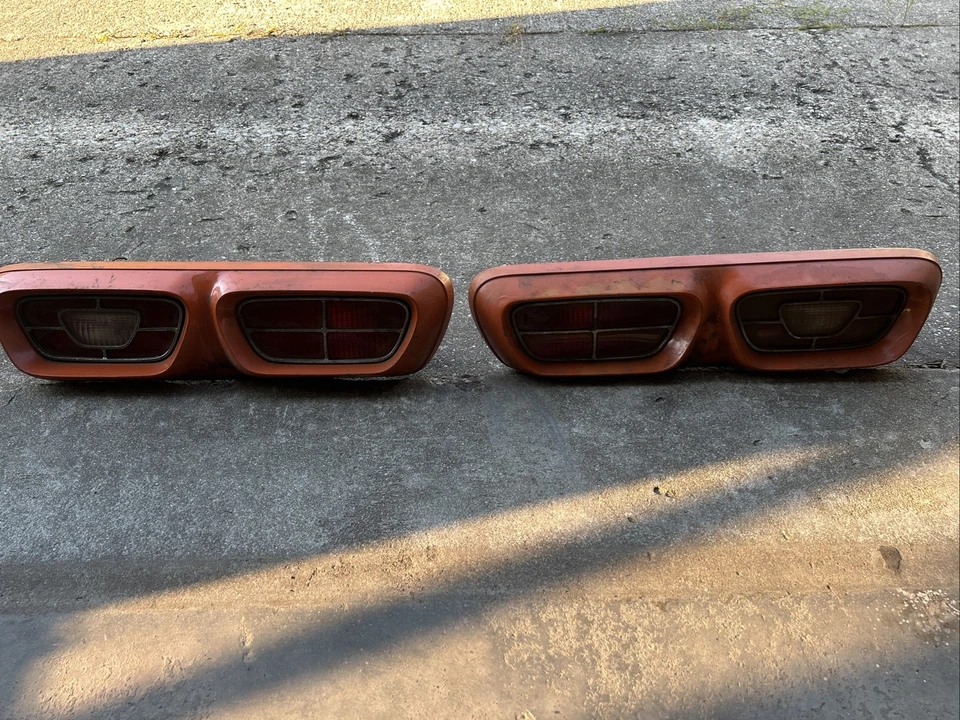 Оригинальные задние фонари 1971-77 Mercury Comet. Пара  - Изображение 1 из 4