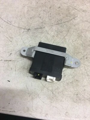 Hyundai Santa Fe 2002 escotilla parabrisas puerta levadiza limpiaparabrisas motor unidad de control Foto 1 de 3