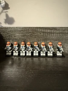 Lego Star Wars Mini Figuren X180 - Bild 1 von 6