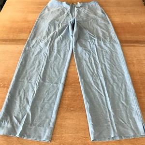 Tommy Bahama 100% Silk Wide Leg Pants Women 6 Blue Mid Rise Pleated Pocket - Picture 1 of 13