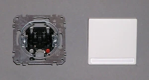 Merten Wipp-Taster UP Einsatz 3159 01 ~ Modul ~ Wippen-Schalter + Wippe ~ NEU - Bild 1 von 2