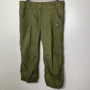 Womens Olive Green Cargo Capri Pants Elastic Waist Zipper Pockets Size 8 - Picture 1 of 9