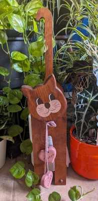 Porta rollos de papel higiénico de repuesto vintage hecho a mano para gatos de madera Cottagecore Granny Foto 1 de 4