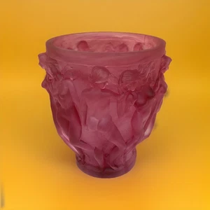"Florero Ombre Bacantes Estilo Lalique H10"" Vidrio Arte Pesado 11 lb Fabricante Desconocido" - Imagen 1 de 7