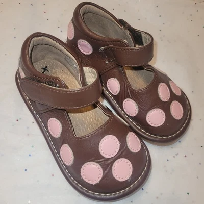See Kai Run Mary Jane коричневый розовый горошек кожаные туфли девочек размер 5 пищалка - Изображение 1 из 3