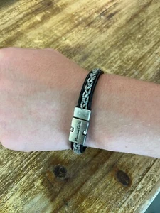 Mossimo Dutti Magnetarmband aus Leder & aufgerolltem Metall - Bild 1 von 5