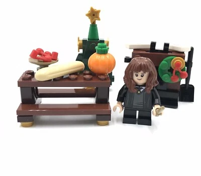 LEGO Hermione Granger Scarf minifigure Harry Potter 75964 Dessert Feast - Image 1 of 4