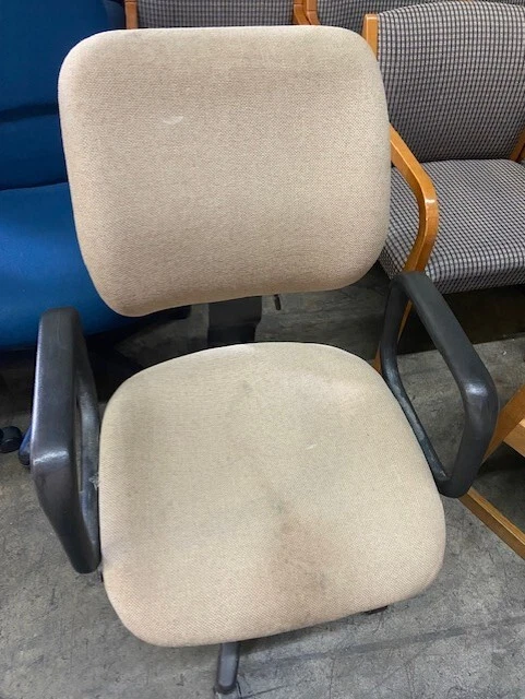 Chair - Image 1 of 1