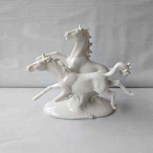 Vintage German Carl Scheidig Graefenthal Running Wild Horses Porcelain Figurine - Picture 1 of 8