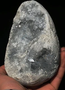 1365 g 3,00 Pfund erstklassiger wunderschöner himmelblauer Celestit Ei Geode rauer Reiki Kristall 1 - Bild 1 von 8