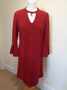 ANA ALCAZAR DARK RED RIBBED DRESS WITH GOLD RING DETAIL - SIZE 16 (42) - Picture 1 of 7