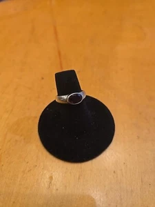 925 Sterling Silver Ring Size 6 With a Dark Red Stone Rhinestone Unisex - Picture 1 of 17