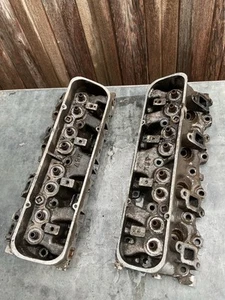 Set Of Cylinder Heads CFD 1193741. 1961-1963 Buick 215. Rover V8 -MV Bare Heads - Picture 1 of 12