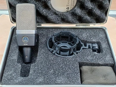 AKG C214-Y4 Condenser Microphone Handheld/Stand-Held Used Japan - Image 1 of 4