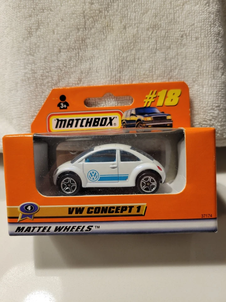 Matchbox - 1998 ROW #18 VW Concept 1 Beetle white - Image 1 of 1