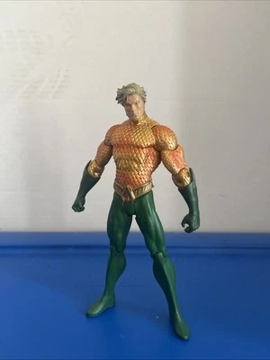 Aquaman limited edition figure  - Image 1 of 4