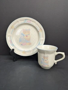 Vintage Tienshan Stoneware Calico Cat 8 Oz Coffee Mug and 7 3/4" Salad Plate - Picture 1 of 9