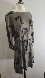APRICOT Dress Size UK 10 EUR Small Green Feathers Long Sleeve Lightweight - Picture 1 of 7